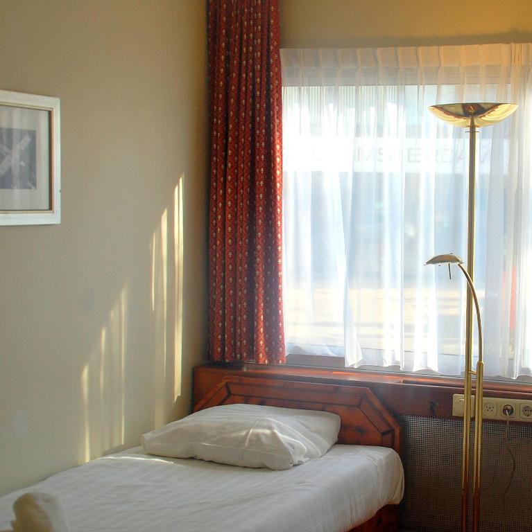 Budget Hostel Bargain Toko Amszterdam Szoba fotó